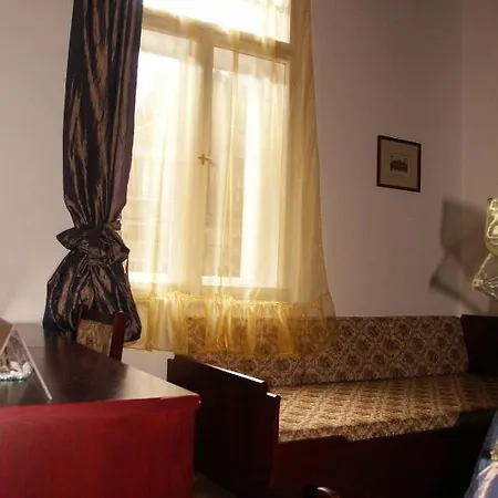 Helga Hotel 4*